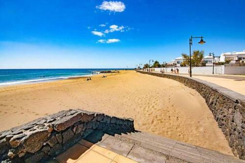 Puerto Del Carmen Apartment Sleeps 6 Wifi