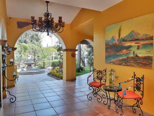 Hotel Encanto Inn & Suites