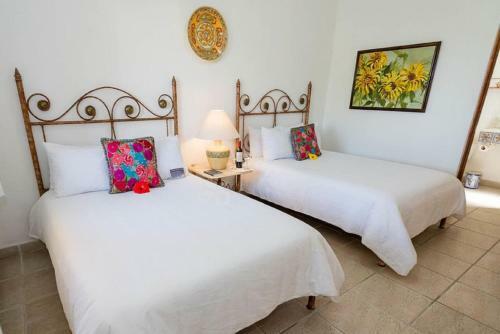 Hotel Encanto Inn & Suites