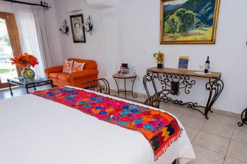 Hotel Encanto Inn & Suites