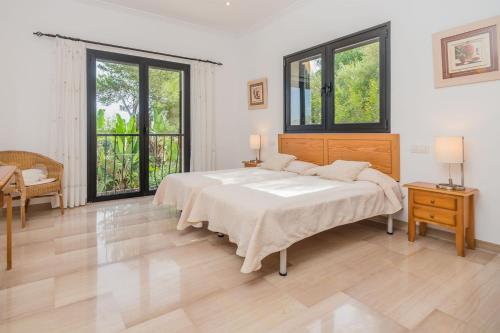 Port De Pollenca Chalet Sleeps 8 Pool Wifi