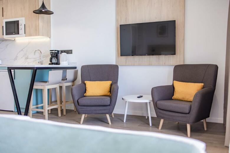 Apartamentos Servatur Hartaguna - Adults Only