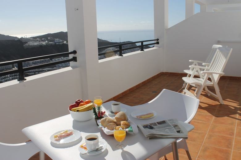Santa Claudia Apartments - Adults Only