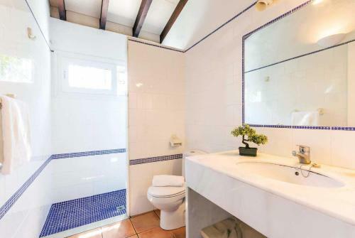 Punta Prima Villa Sleeps 6 Air Con Wifi