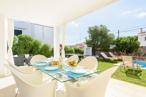 Villa Molly