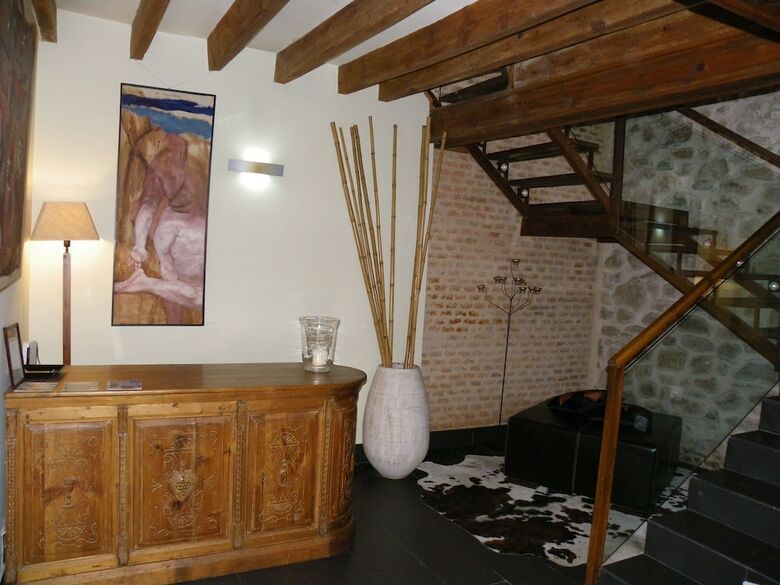 Hotel Casa Granero