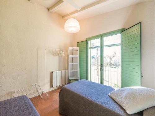 Five-bedroom Holiday Home In Riudarenes