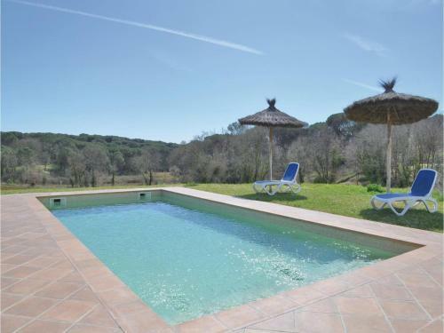 Five-bedroom Holiday Home In Riudarenes