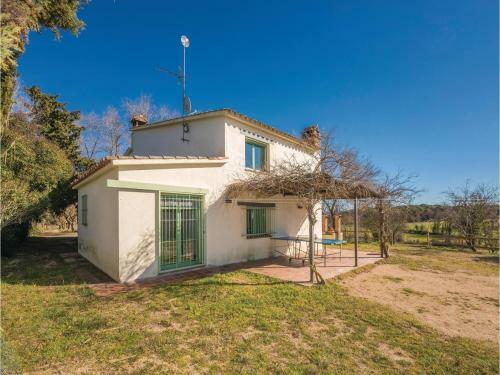 Five-bedroom Holiday Home In Riudarenes