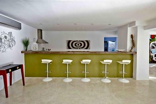 Roca Llisa Villa Sleeps 10 Pool Air Con