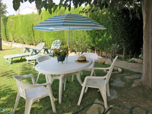Ferienhaus Mit Pool Roda De Bar� 121s
