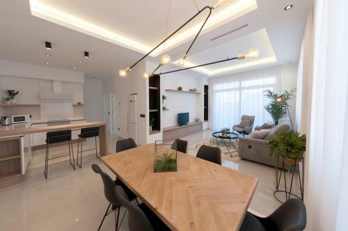 Apartamentos De Lujo La Laguna I