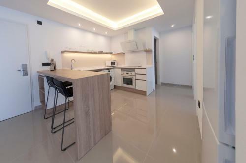Apartamentos De Lujo La Laguna I