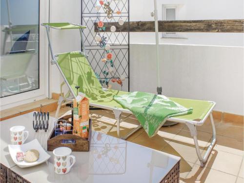 Three-bedroom Apartment In Roldan