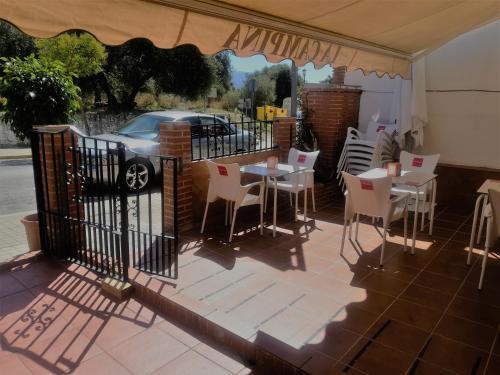 Hostal La Campi�a