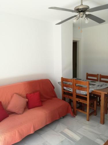 Apartamento �tico En Roquetas De Mar