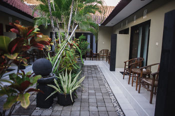 Hotel Legian Guest House
