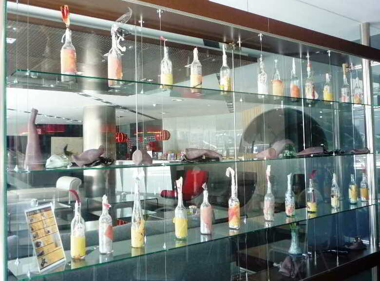 Hotel Yomo Mola Park
