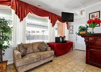 Hotel Quality Inn University
