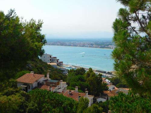 Apartment Pau Vila