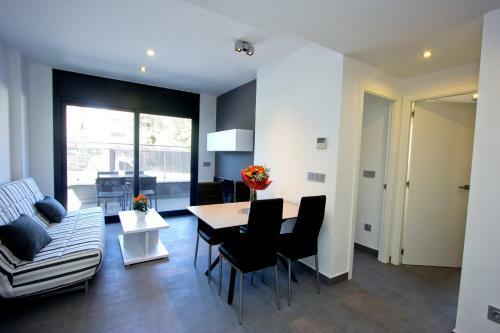 Inmosantos Apartaments Nuria