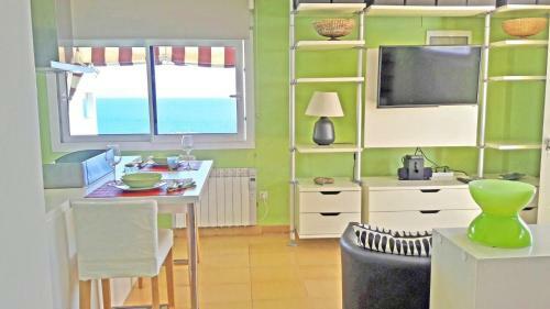 Apartamento Fantastico Studio, Vista Mare, 5mn Dalla Spiaggia