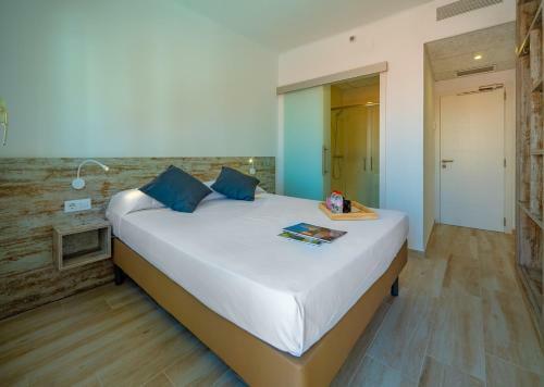 Hostal Agi Gloria Rooms