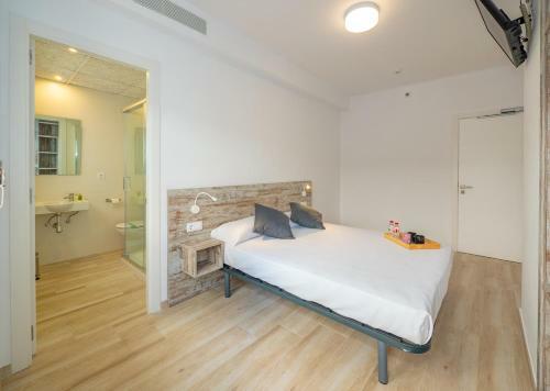 Hostal Agi Gloria Rooms