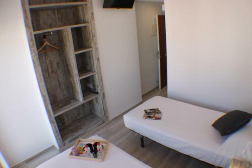 Hostal Agi Gloria Rooms