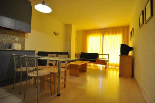 Apartments In Roses/costa Brava 3525