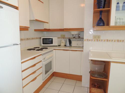 Bonito Apartamento En 1� L�nea Con Parking