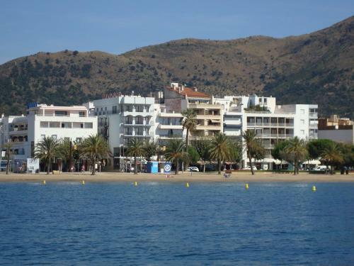 Apartamento Duplex Mileni 2243