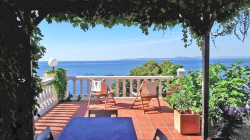 Breathtaking Costabrava Seaview Apartment 5m Beach