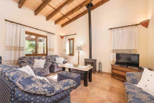 Sa Pobla Villa Sleeps 8 Air Con Wifi