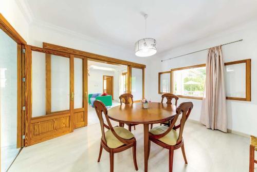 Sa Pobla Villa Sleeps 6 Air Con Wifi