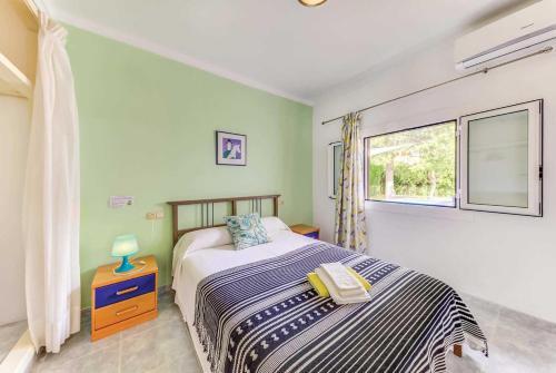 Sa Pobla Villa Sleeps 6 Air Con Wifi