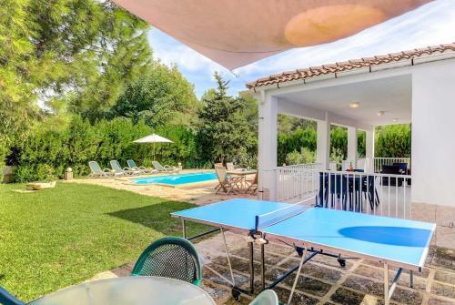 Sa Pobla Villa Sleeps 6 Air Con Wifi