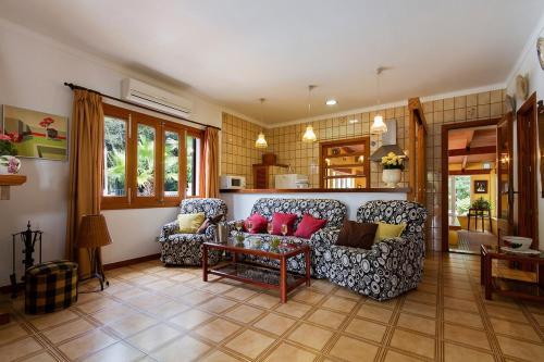 Sa Pobla Villa Sleeps 4 Pool Air Con Wifi
