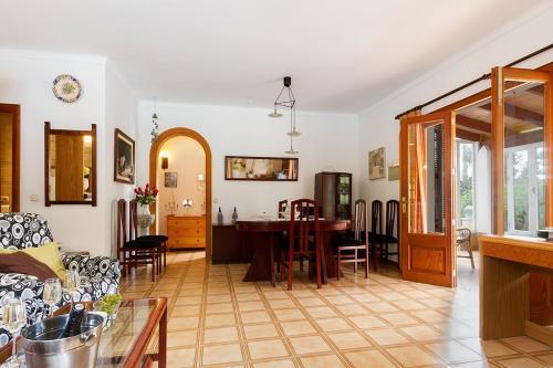 Sa Pobla Villa Sleeps 4 Pool Air Con Wifi