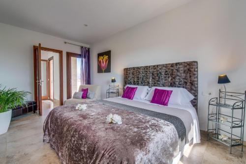 Sa Pobla Villa Sleeps 9 Pool Air Con Wifi