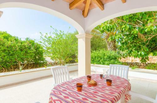 Casa Aina