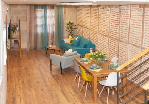 Apartamento D�plex Domus Aurea