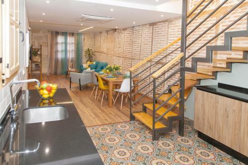 Apartamento D�plex Domus Aurea