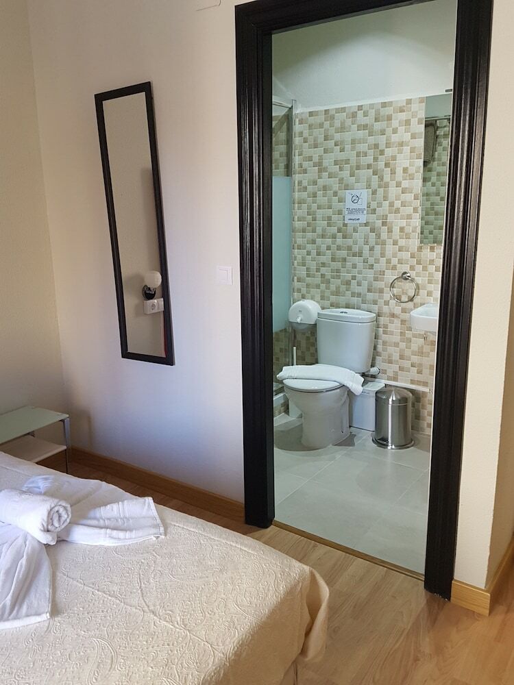Hotel Hostal Salamanca Home