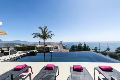 Villa Blanca