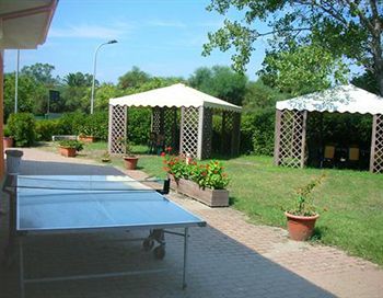 Residencia Park Village Hotel