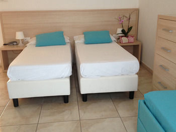 Residencia Park Village Hotel