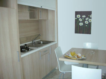 Residencia Park Village Hotel