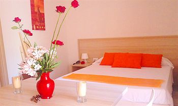 Residencia Park Village Hotel