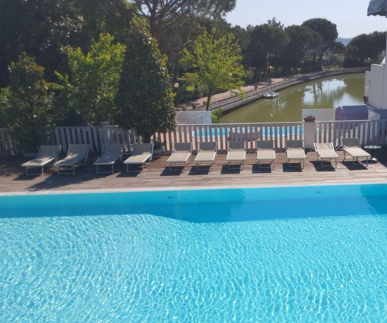 Hotel Villaggio La Pescaccia